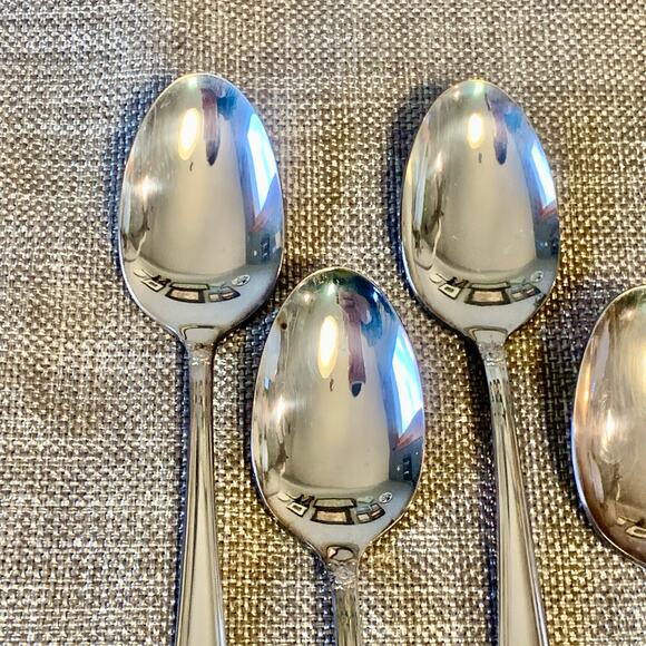 7 Rogers & Bros Reinforced Plate DAYBREAK ELEGANT LADY Teaspoons 6 1/8" - Picture 6 of 11